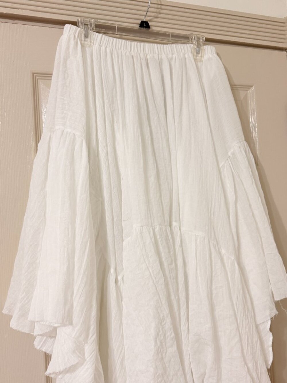 Sweet Generis Asymmetrical Raw Edge Ruched Uneven Hemline White Skirt sz L - Picture 6 of 10